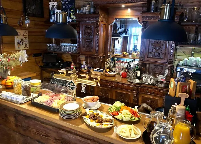 Maxmillian & Restaurant